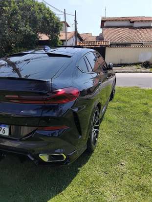 BMW-X6-2022