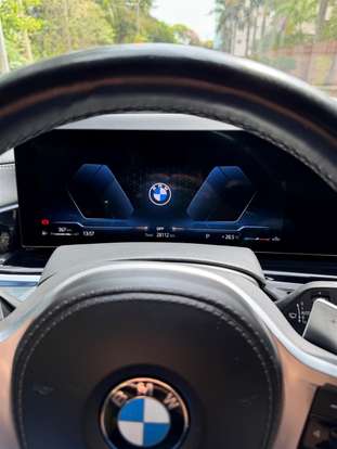 BMW-X6-2023