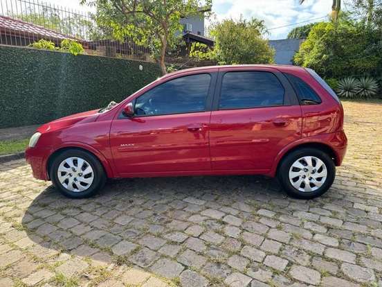 CHEVROLET-CORSA-2010