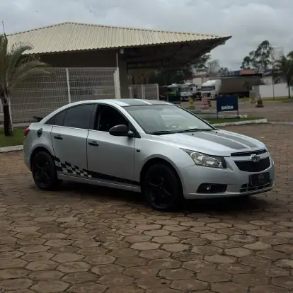CHEVROLET-CRUZE-2011