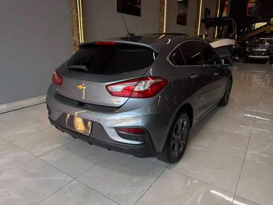 CHEVROLET-CRUZE-2019