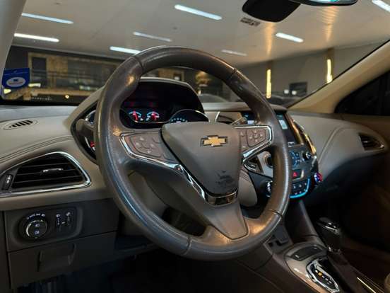 CHEVROLET-CRUZE-2019