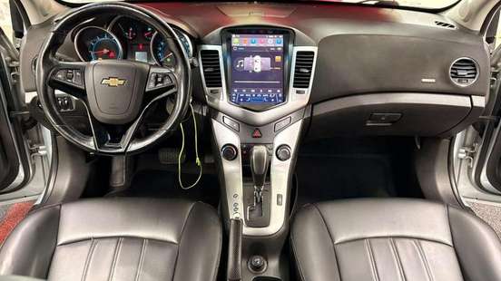 CHEVROLET-CRUZE-1.8 LT 16V FLEX 4P AUTOMÁTICO CHEVROLET-CRUZE-2012