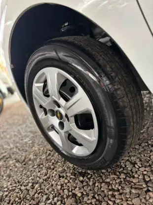 CHEVROLET-MONTANA-2017