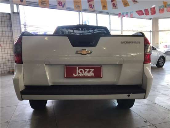 CHEVROLET-MONTANA-2019