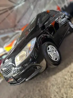 CHEVROLET-ONIX-2016