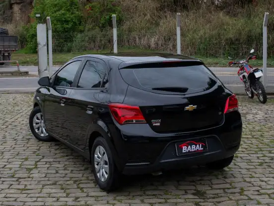 CHEVROLET-ONIX-1.0 MPFI LT 8V FLEX 4P MANUAL CHEVROLET-ONIX-2018