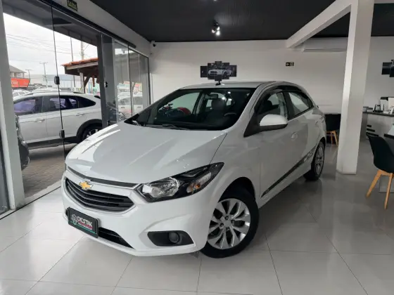 CHEVROLET ONIX 1.4 MPFI LT 8V FLEX 4P MANUAL