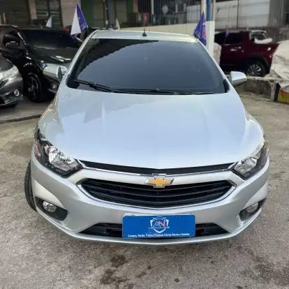 CHEVROLET-ONIX-2018