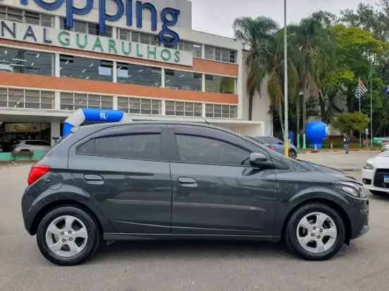 CHEVROLET-ONIX-1.4 MPFI LT 8V FLEX 4P MANUAL CHEVROLET-ONIX-2018