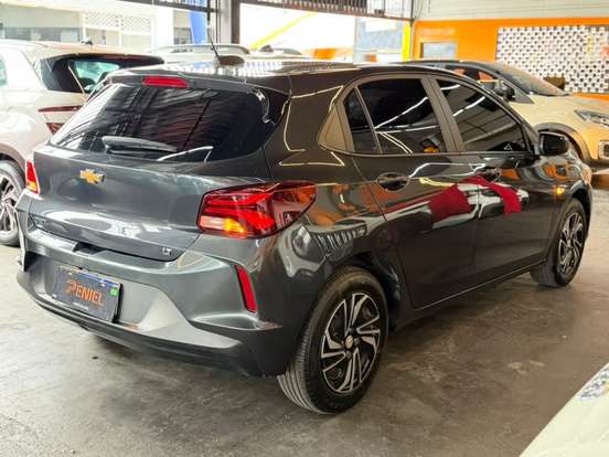 CHEVROLET-ONIX-2024