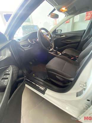 CHEVROLET-ONIX-2024