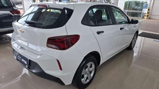 CHEVROLET-ONIX-2024