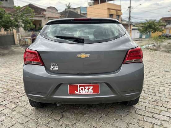 CHEVROLET-ONIX-2020