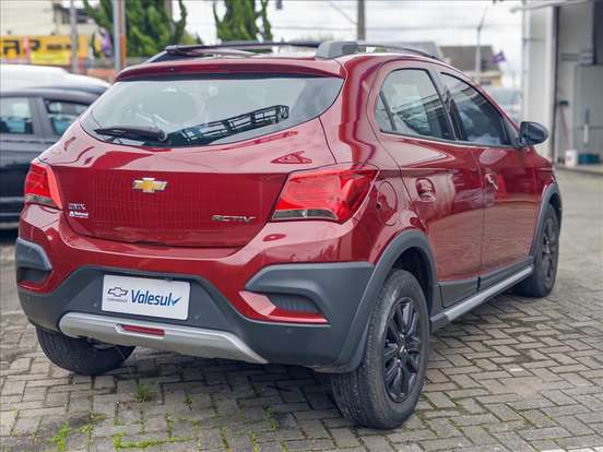 CHEVROLET-ONIX-2018