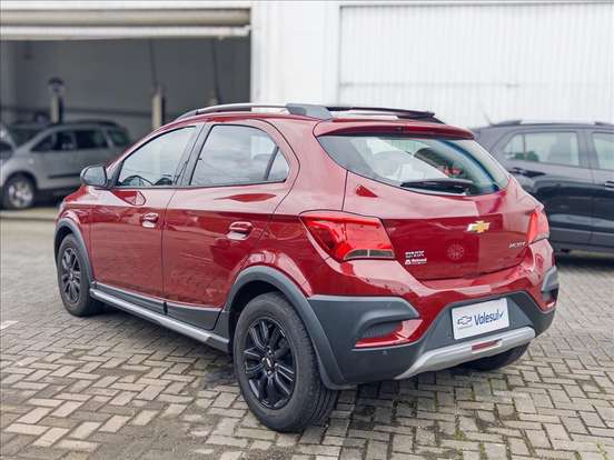 CHEVROLET-ONIX-1.4 MPFI ACTIV 8V FLEX 4P AUTOMÁTICO CHEVROLET-ONIX-2018