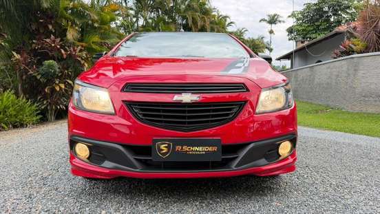 CHEVROLET-ONIX-2014