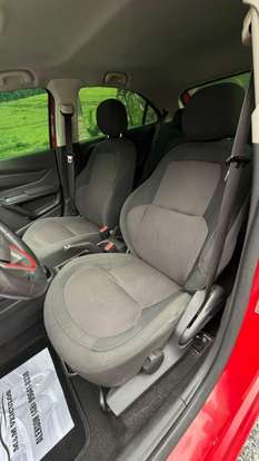 CHEVROLET-ONIX-2014