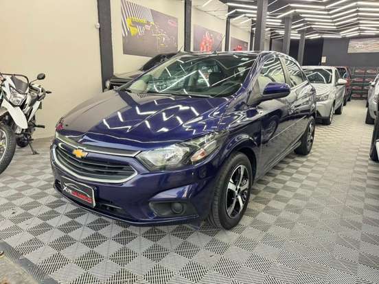 CHEVROLET-ONIX-2017