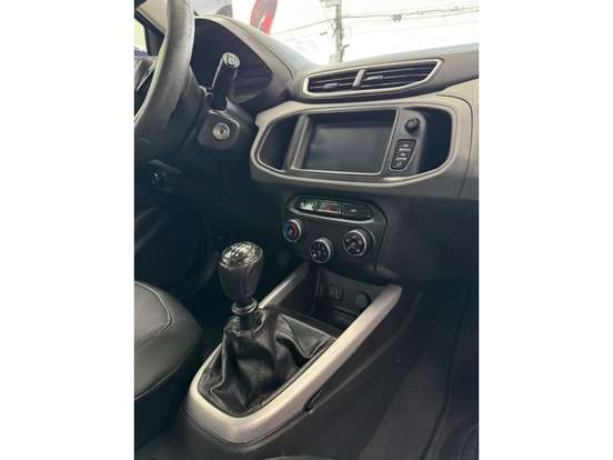 CHEVROLET-ONIX-1.4 MPFI LT 8V FLEX 4P MANUAL CHEVROLET-ONIX-2017