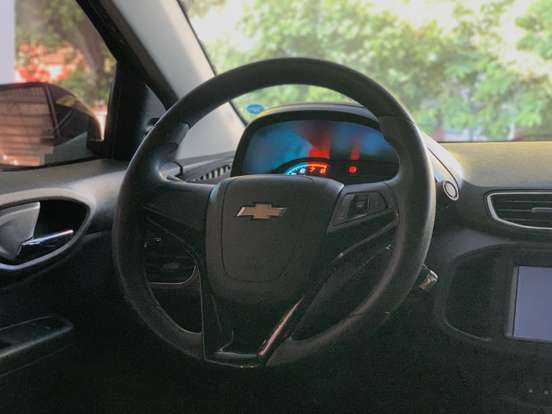 CHEVROLET-PRISMA-2017