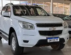 CHEVROLET S10 2.4 LS 4X2 CD 8V FLEX 4P MANUAL CHEVROLET S10 2.4 LS 4X2 CD 8V FLEX 4P MANUAL
