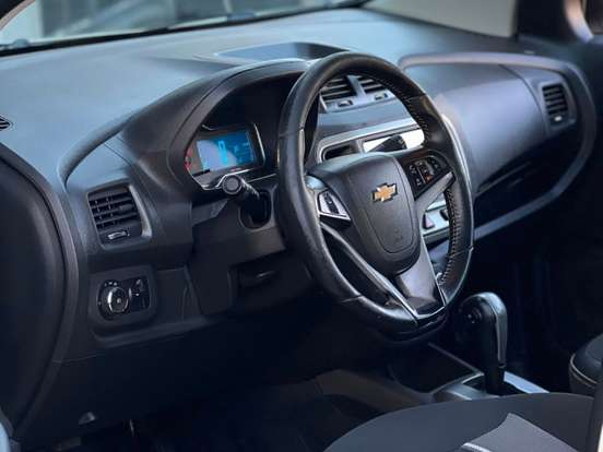 CHEVROLET-SPIN-1.8 ACTIV 8V FLEX 4P AUTOMÁTICO CHEVROLET-SPIN-2017