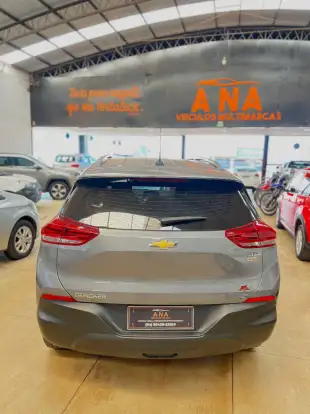 CHEVROLET-TRACKER-2022