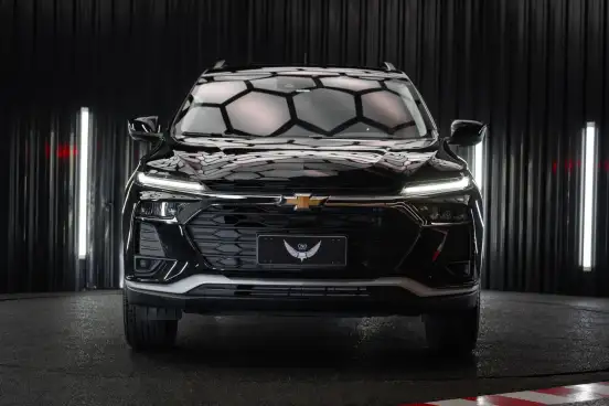 CHEVROLET-TRACKER-2025