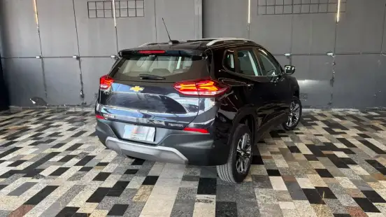 CHEVROLET-TRACKER-2025