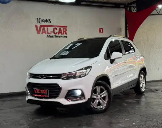 CHEVROLET-TRACKER-2016