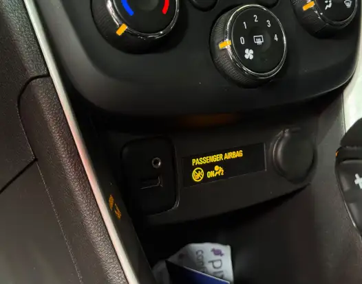 CHEVROLET-TRACKER-2016