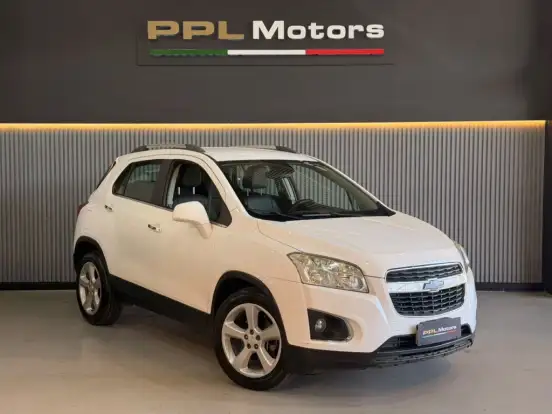 CHEVROLET-TRACKER-2015