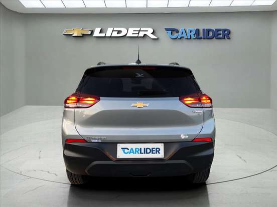 CHEVROLET-TRACKER-2023