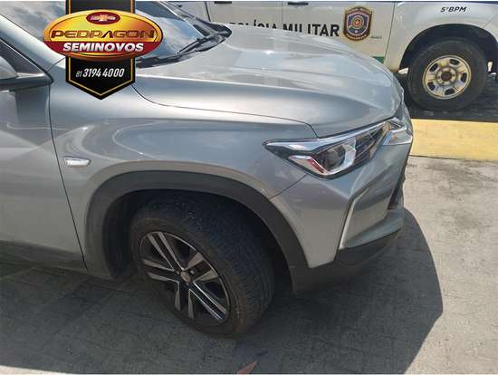 CHEVROLET-TRACKER-2024