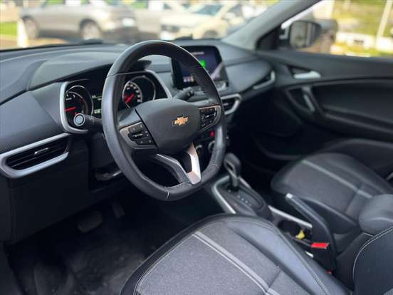 CHEVROLET-TRACKER-2023
