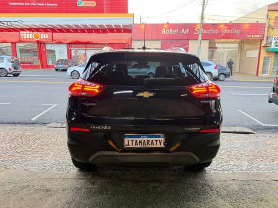 CHEVROLET-TRACKER-2023
