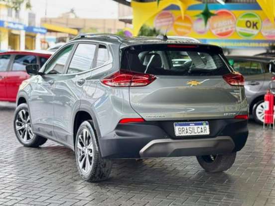 CHEVROLET-TRACKER-2025