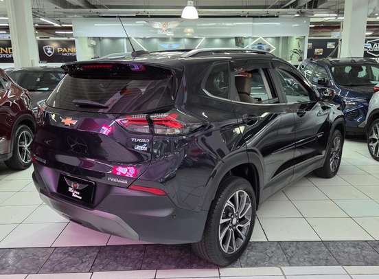 CHEVROLET-TRACKER-2025