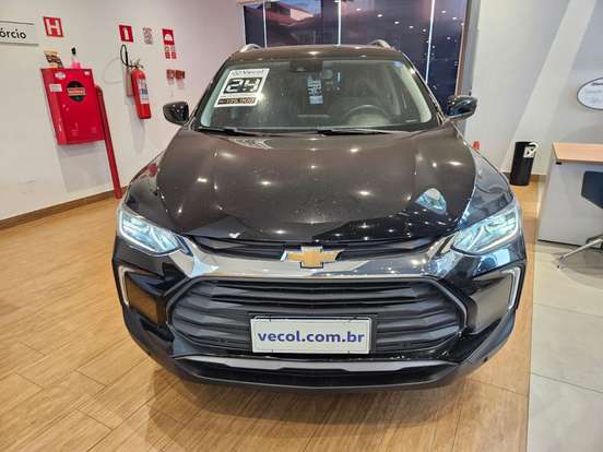 CHEVROLET-TRACKER-2023