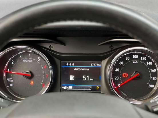 CHEVROLET-TRACKER-2020