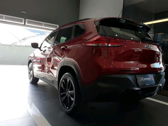 CHEVROLET-TRACKER-2023