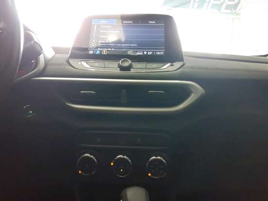 CHEVROLET-TRACKER-2023