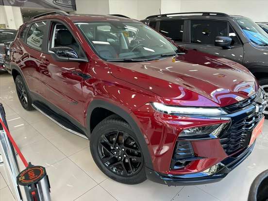 CHEVROLET-TRACKER-2025