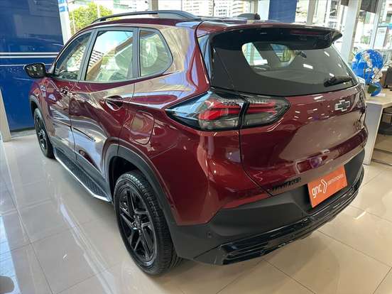CHEVROLET-TRACKER-2025