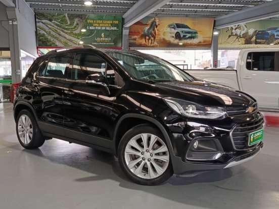 CHEVROLET-TRACKER-2018