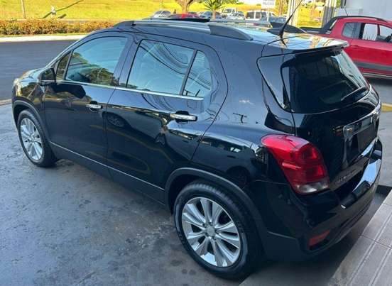 CHEVROLET-TRACKER-2017