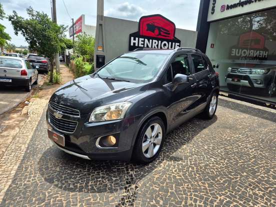 CHEVROLET-TRACKER-2013