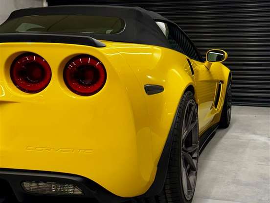 CHEVROLET-CORVETTE-6.2 V8 GASOLINA GRAND SPORT AUTOMÁTICO CHEVROLET-CORVETTE-2011