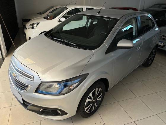 CHEVROLET ONIX 1.4 MPFI LTZ 8V FLEX 4P MANUAL